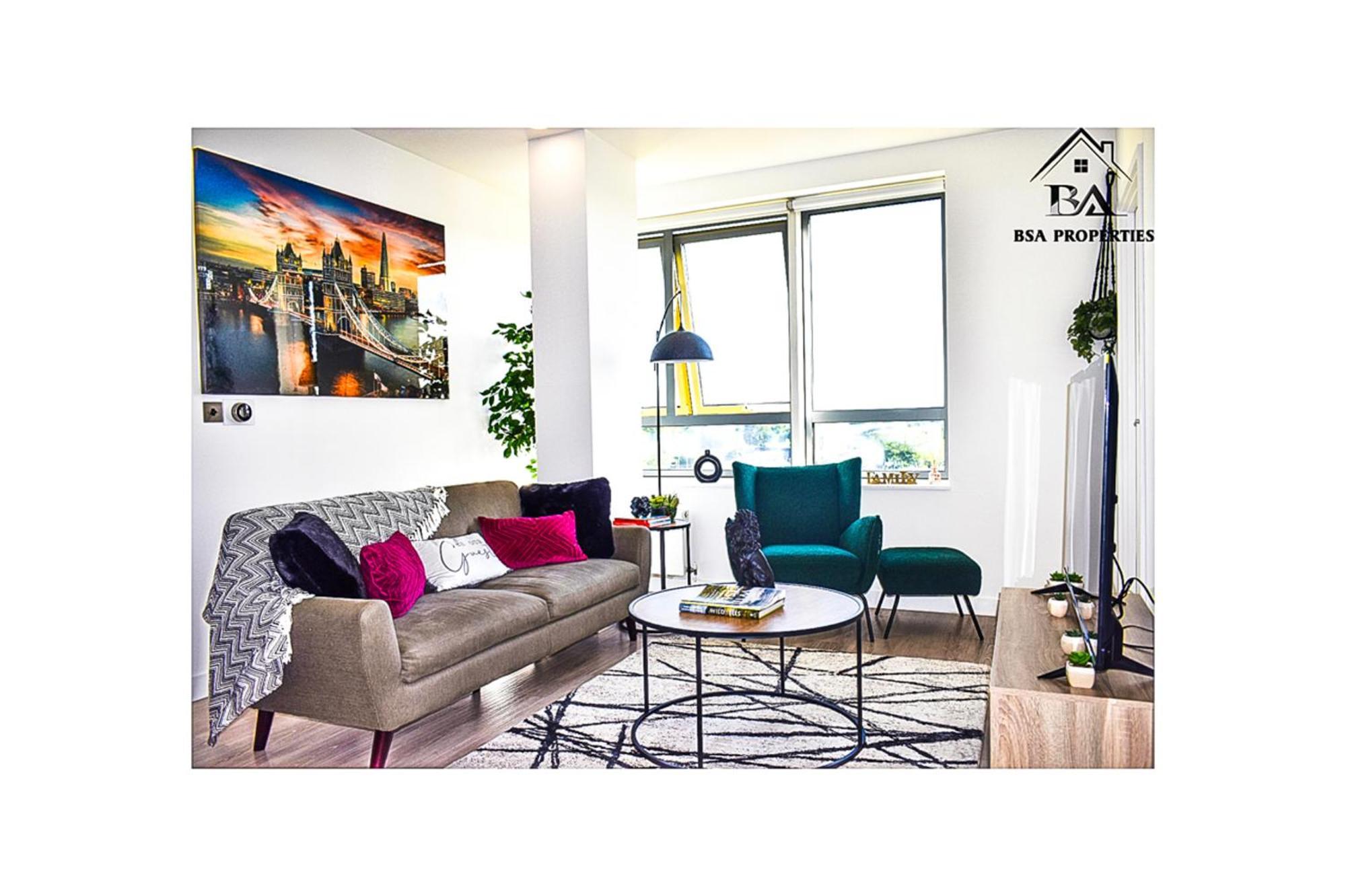 City Centre Apartment Close To Ascot & Legoland Sleep Upto 4 Guests - Parking On Request! Bracknell Buitenkant foto