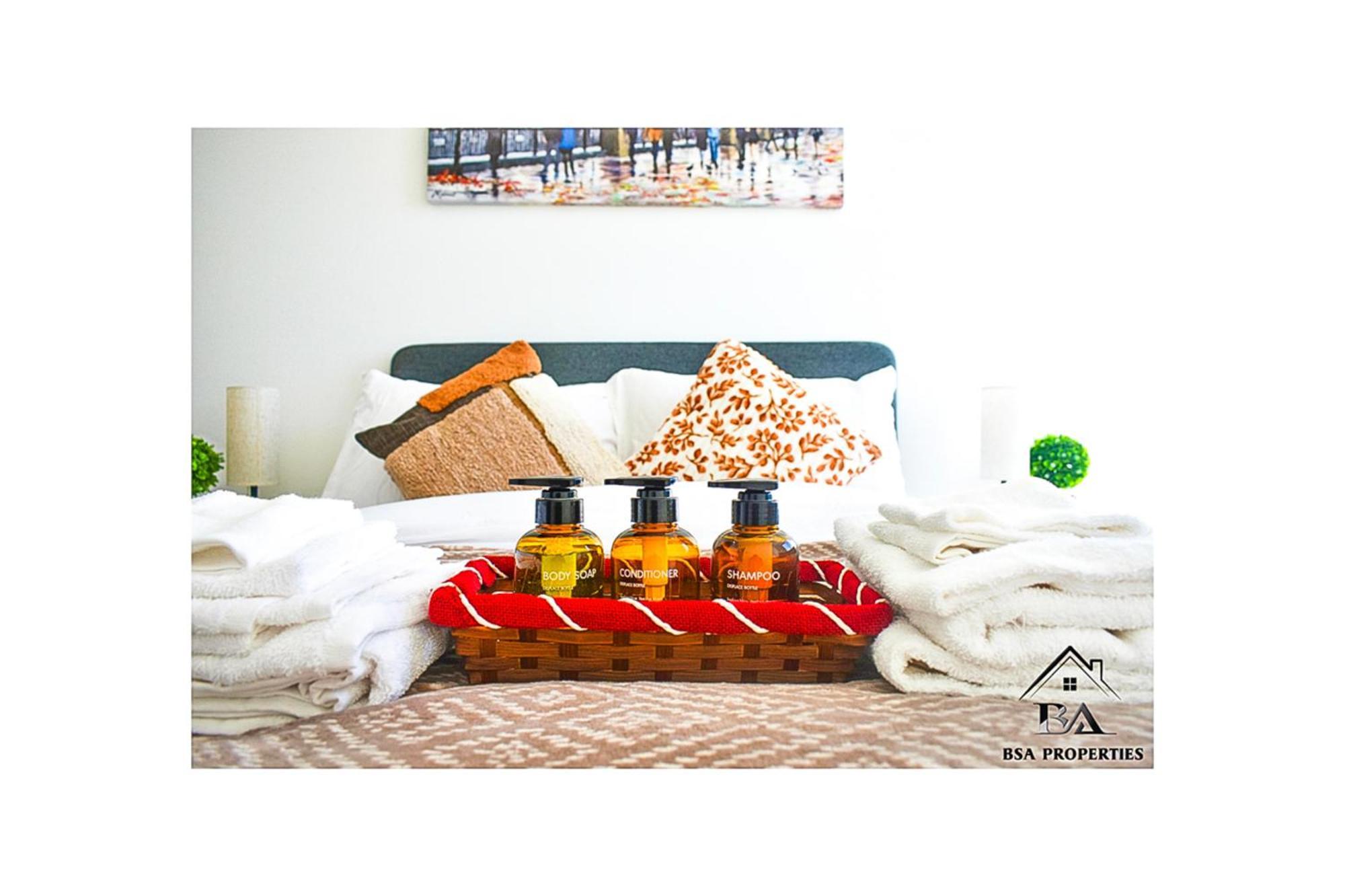 City Centre Apartment Close To Ascot & Legoland Sleep Upto 4 Guests - Parking On Request! Bracknell Buitenkant foto
